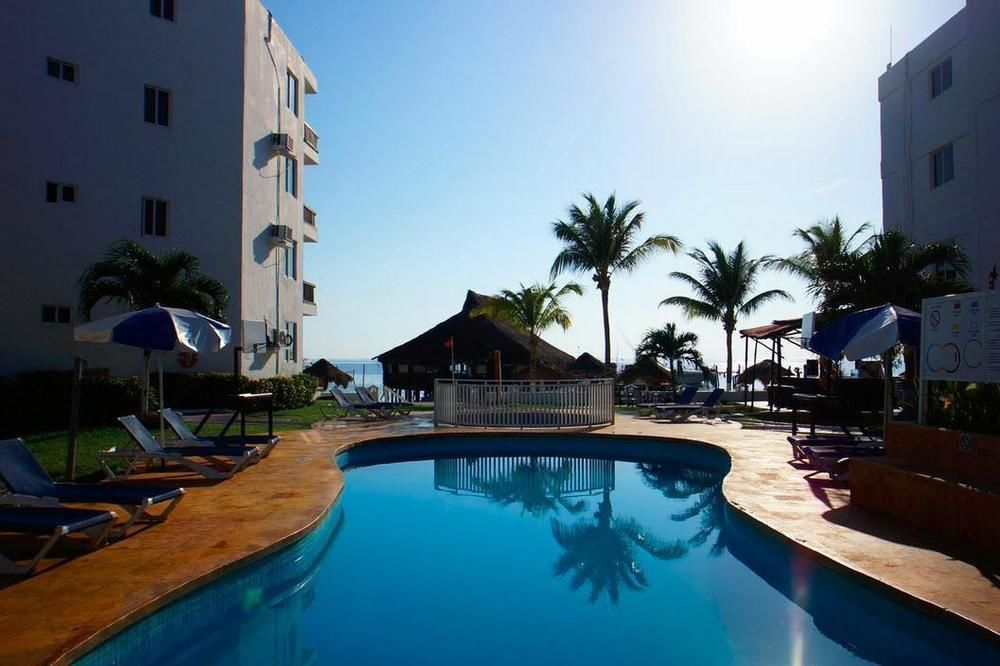 Las Perlas Condos Cancun Bagian luar foto